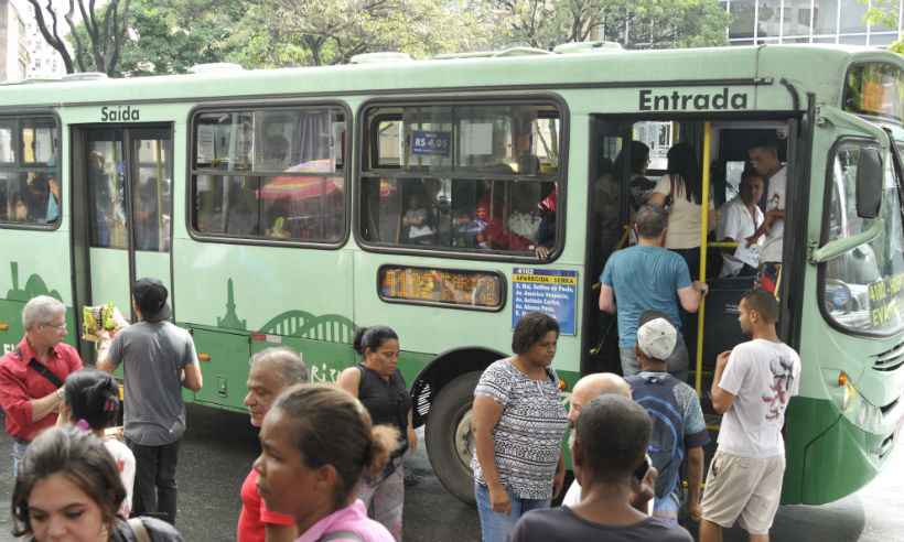 Vetos a gratuidade nos ônibus para pessoas acima de 60 anos e usuários do SUS serão apreciados em BH -  Juarez Rodrigues/EM/D.A Press