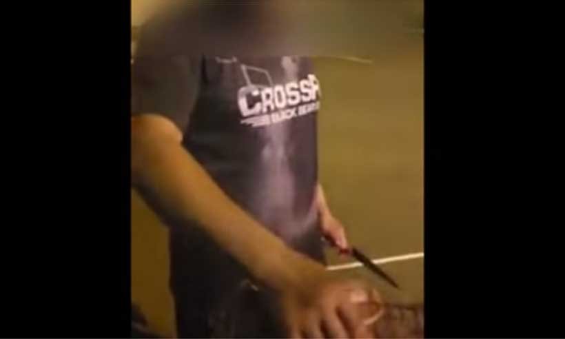 Vídeo flagra agentes fazendo churrasco dentro de penitenciária mineira - Reprodução/Youtube