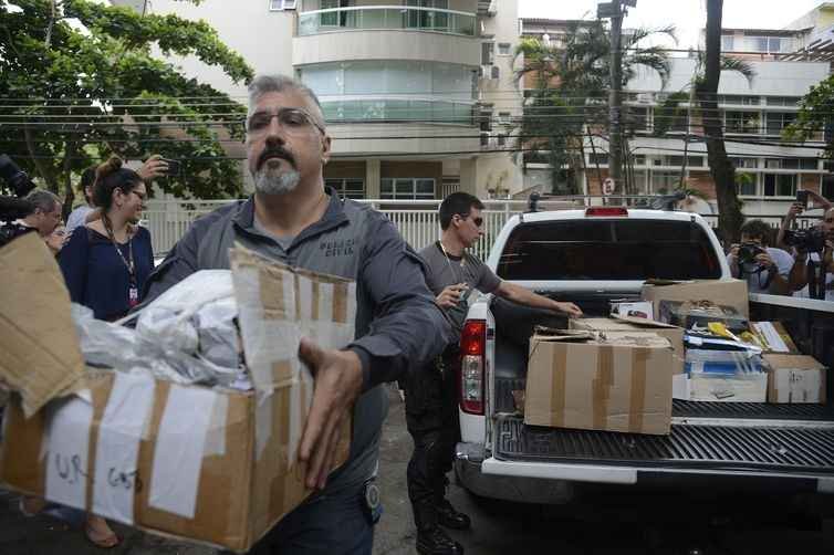 Polícia Civil do Rio cumpre novos mandados de busca no caso Marielle - Tânia Rêgo/Agência Brasil