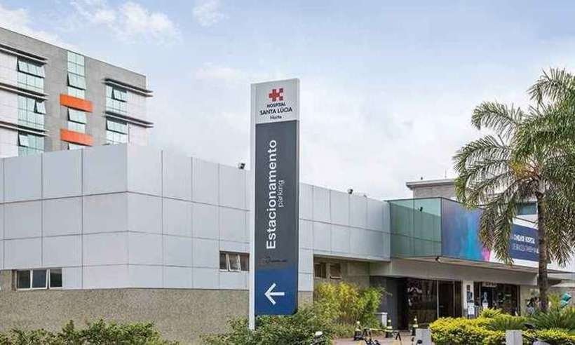 Elevador de hospital despenca nove andares com 16 pessoas dentro - Reprodução/Google 