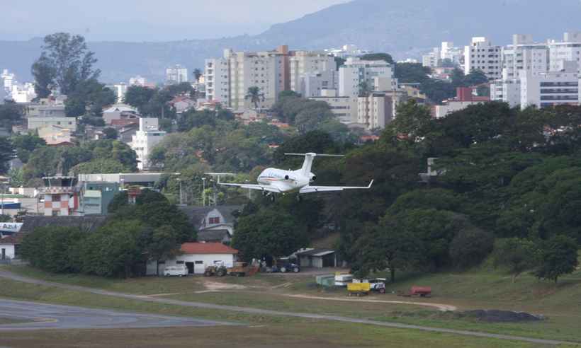 Aeroporto da Pampulha continuará a operar somente com voos regionais e aviões de pequeno porte - Edésio Ferreira/EM/D.A Press