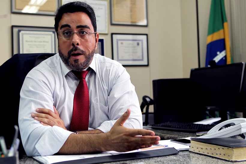 Em decisão, Bretas tenta tirar caso Temer de Gilmar Mendes - Marcos Arcoverde