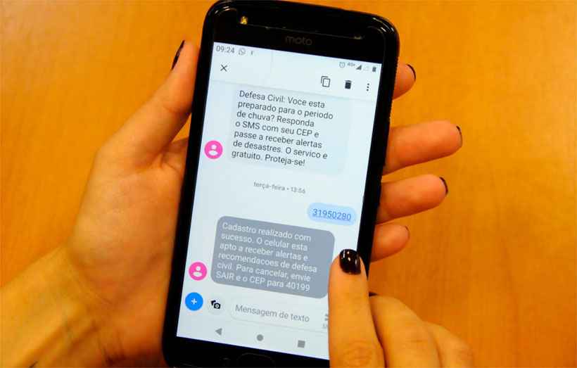 Defesa Civil de BH vai enviar alerta de alagamentos e outros riscos da chuva por SMS - Rodrigo Clemente/PBH