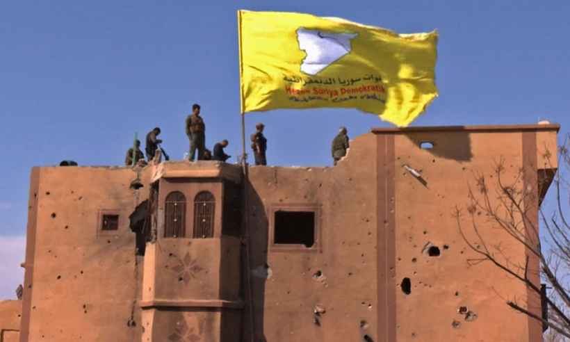 Força curdo-árabe conquista último reduto do Estado Islâmico na Síria e 'califado' chega ao fim - AFP PHOTO / HO / RONAHI TV