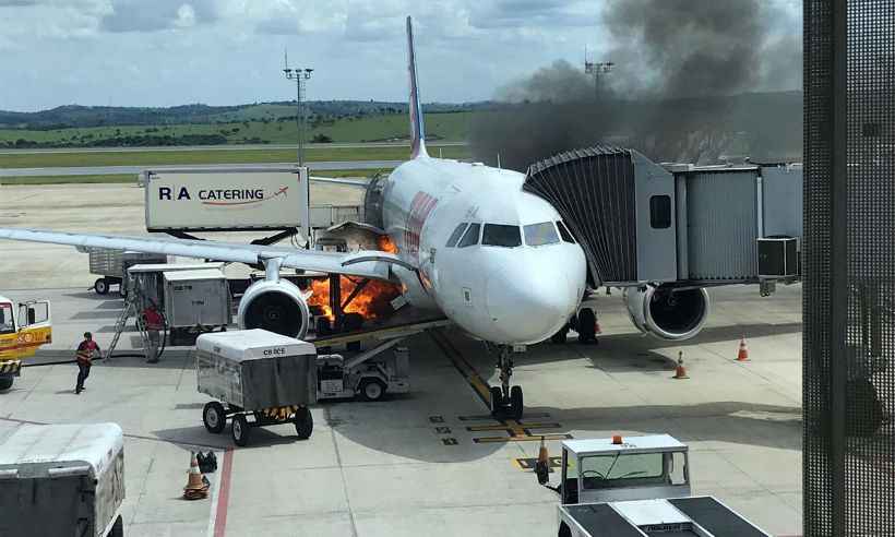 Incêndio em Confins: 'Foi só um susto', conta passageira que estava em avião - Reprodução/WhatsApp