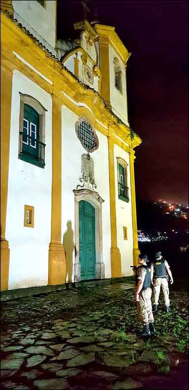 PM reforça segurança contra incêndios em templos coloniais de Ouro Preto  - PMMG/Divulgação