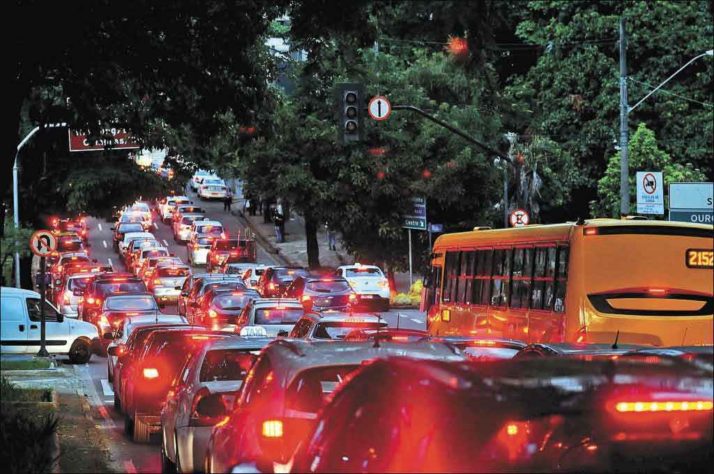 Soluções criativas avançam para conter crise na mobilidade urbana - Gladyston Rodrigues/EM/D.A Press






