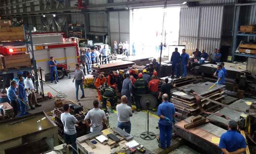 Homem tem perna esmagada em multinacional em Vespasiano  - Corpo de Bombeiros/Divulgação