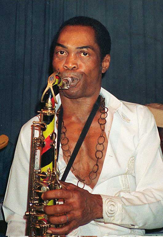 Pioneiro do afrobeat, Fela Kuti ganha cinebiografia de fôlego - AFP
