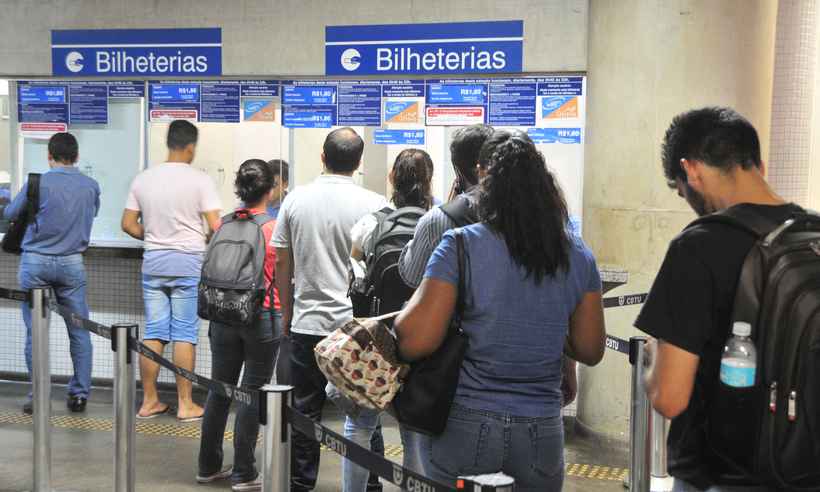 Usuários do metrô começam a estocar bilhetes antes de reajuste - Marcos Vieira/EM/D.A Press