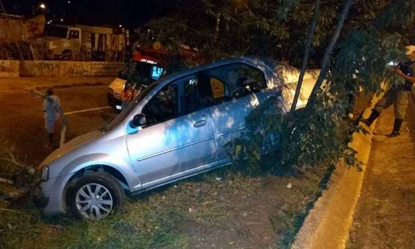 Homem morre atropelado no Anel Rodoviário - Polícia Militar (PM) / Divulgação