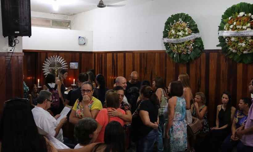 Modelo mineiro morto após sofrer mal súbito em passarela é enterrado em Manhuaçu - Kilder Perigolo/Plano Em Vida/Divulgação