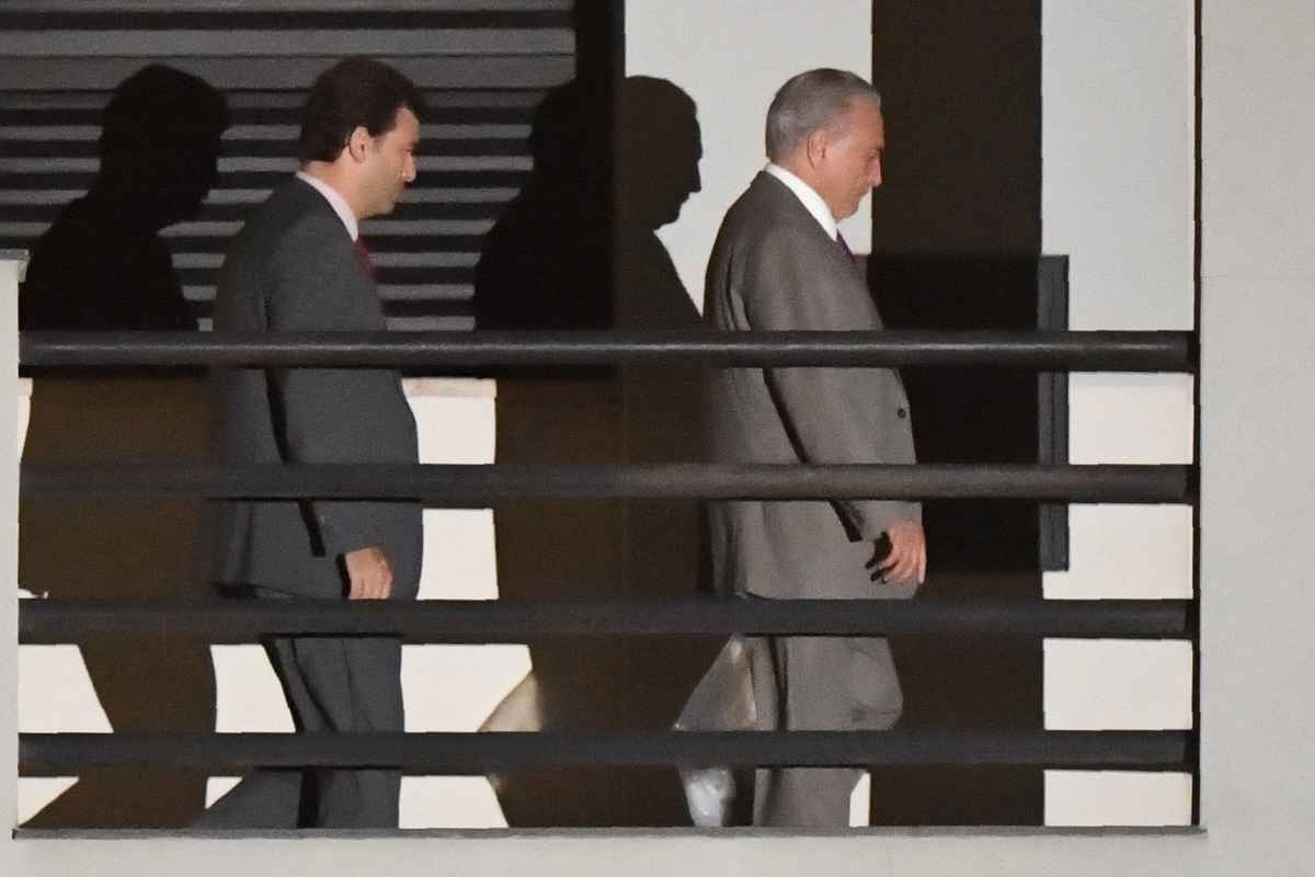 Juíza autoriza e Temer é transferido para quartel da PM em São Paulo - Mauro Pimentel/AFP
