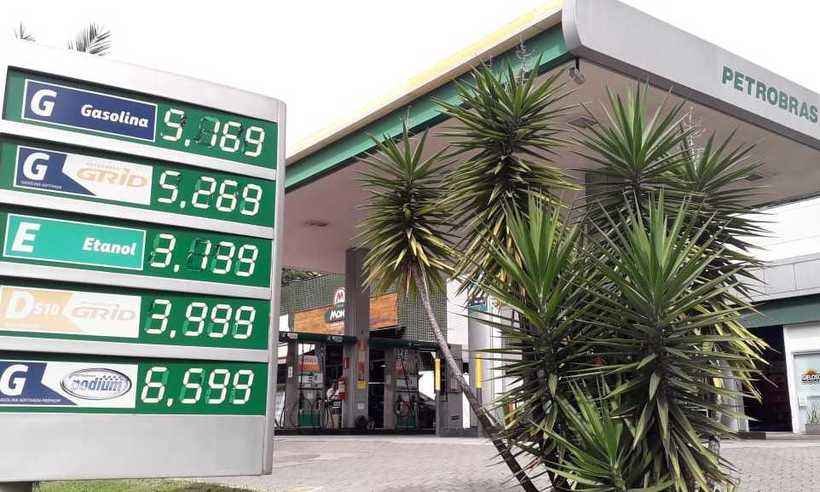 MG aumenta cobrança de ICMS de combustíveis e gasolina vai subir - Jair Amaral / EM / D.A. Press