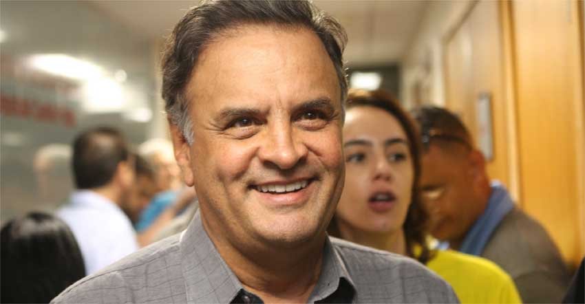Código de ética do PSDB isenta Aécio Neves de punição imediata - Edésio Ferreira/EM/D.A Press