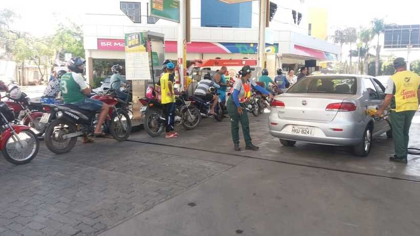 Gasolina também é vendida sem impostos em Montes Claros, no Norte de Minas -   Luiz Ribeiro/EM/D.A Press 