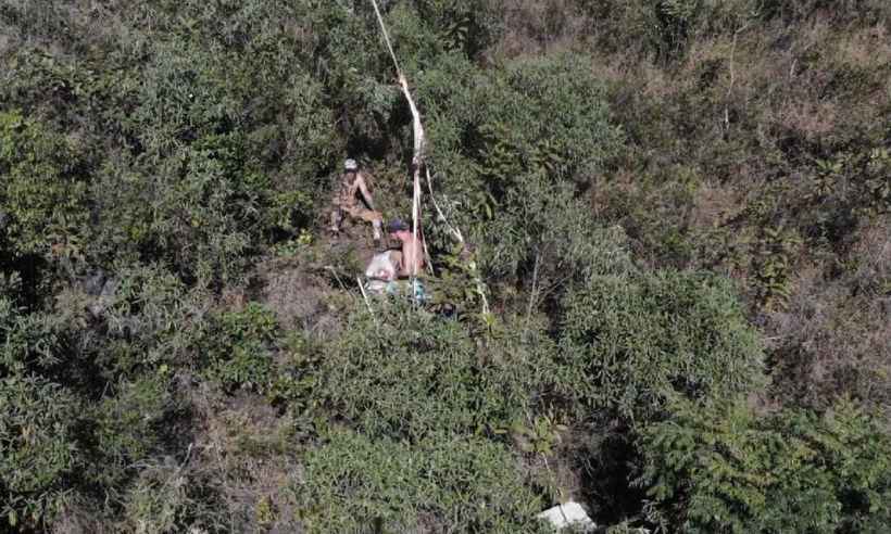 Homem morre após cair de uma altura de 15 metros no Parque das Mangabeiras - Corpo de Bombeiros/Divulgação