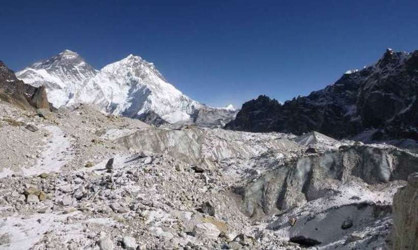 Aquecimento global: geleiras dos Himalaias derretem em tempo recorde