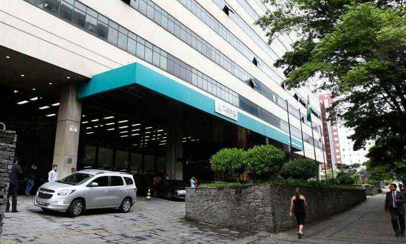 Tribunais de Justiça oferecem 83 vagas no país; salários vão até R$ 9,4 mil - Rodrigo Clemente/EM/D.A Press