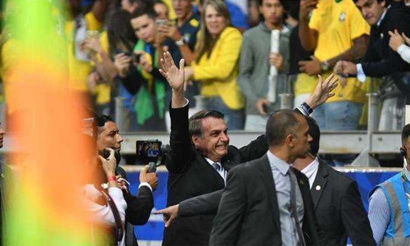 Bolsonaro rebate presidente do Psol sobre vaias no Mineirão: 'Fica calmo' - Alexandre Guzanshe/EM/D.A press