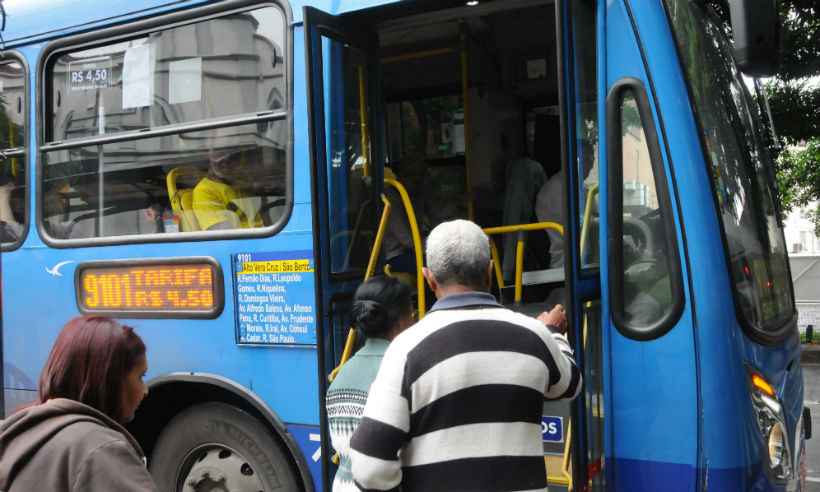 Empresas de ônibus podem ter que pagar R$100 milhões por falta de trocadores  - Paulo Filgueiras/EM/D.A Press