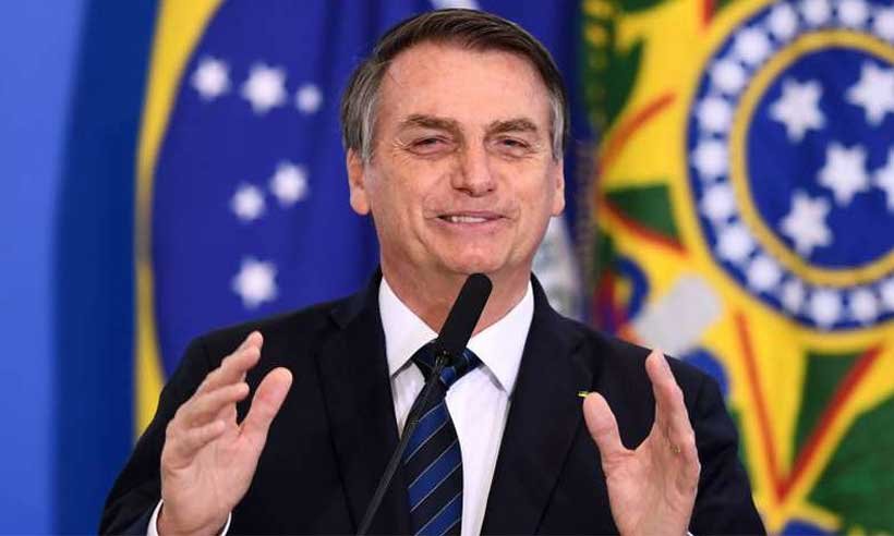 Em festa junina em Brasília, Bolsonaro fala de sucessão apenas em 2026 - (foto: EVARISTO SA / AFP)
