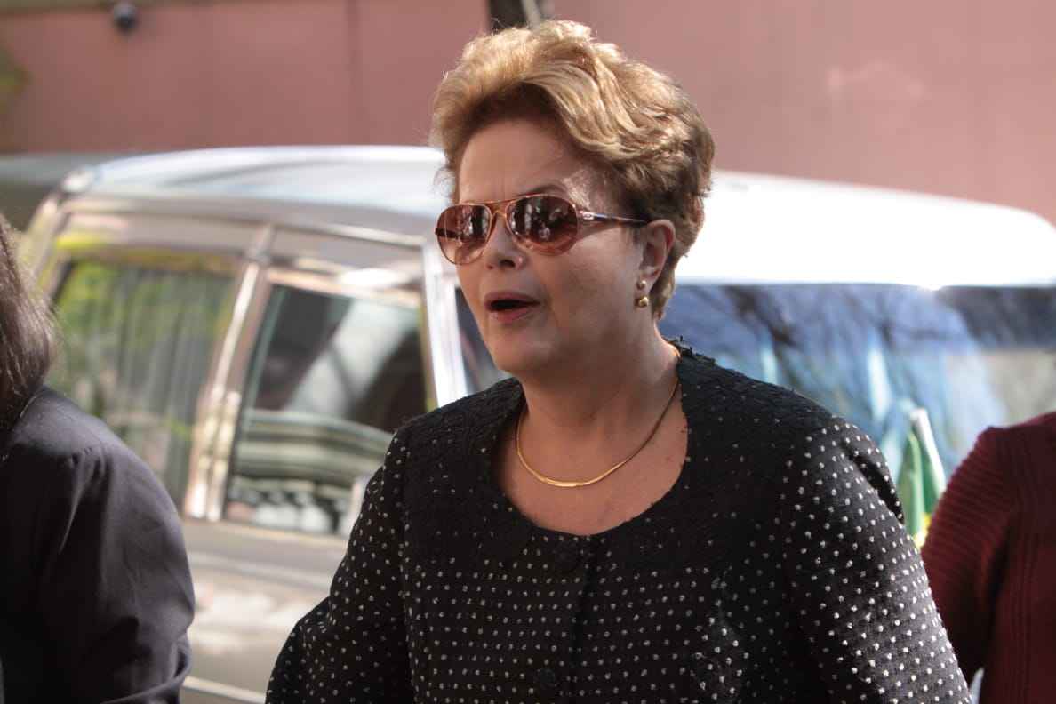 Dilma Rousseff se despede da mãe em BH; corpo será cremado - Edésio Ferreira/EM/D.A Press