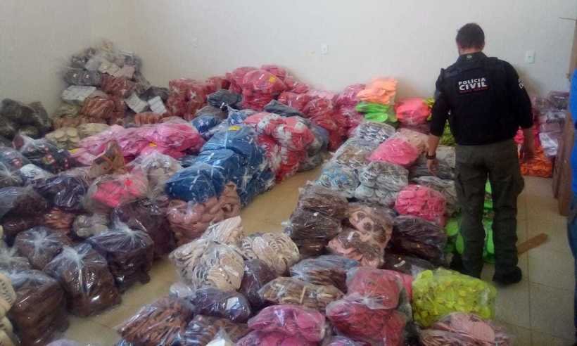 Polícia apreende mais de um milhão de calçados falsificados em Nova Serrana - Polícia Civil/Divulgação