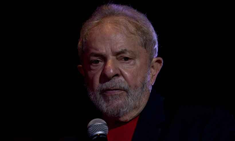 Justiça autoriza transferência de Lula de Curitiba para São Paulo - Paulo Lopes