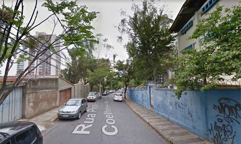 BHTrans altera trânsito e linha de ônibus na rua da AMR, no Bairro Mangabeiras  - Reprodução da internet/Google Maps
