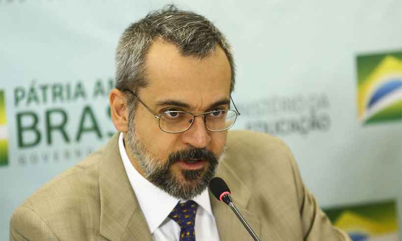 Ministro admite que corte de R$ 926 mi na Educação foi para emendas parlamentares - Marcelo Camargo/Agência Brasil