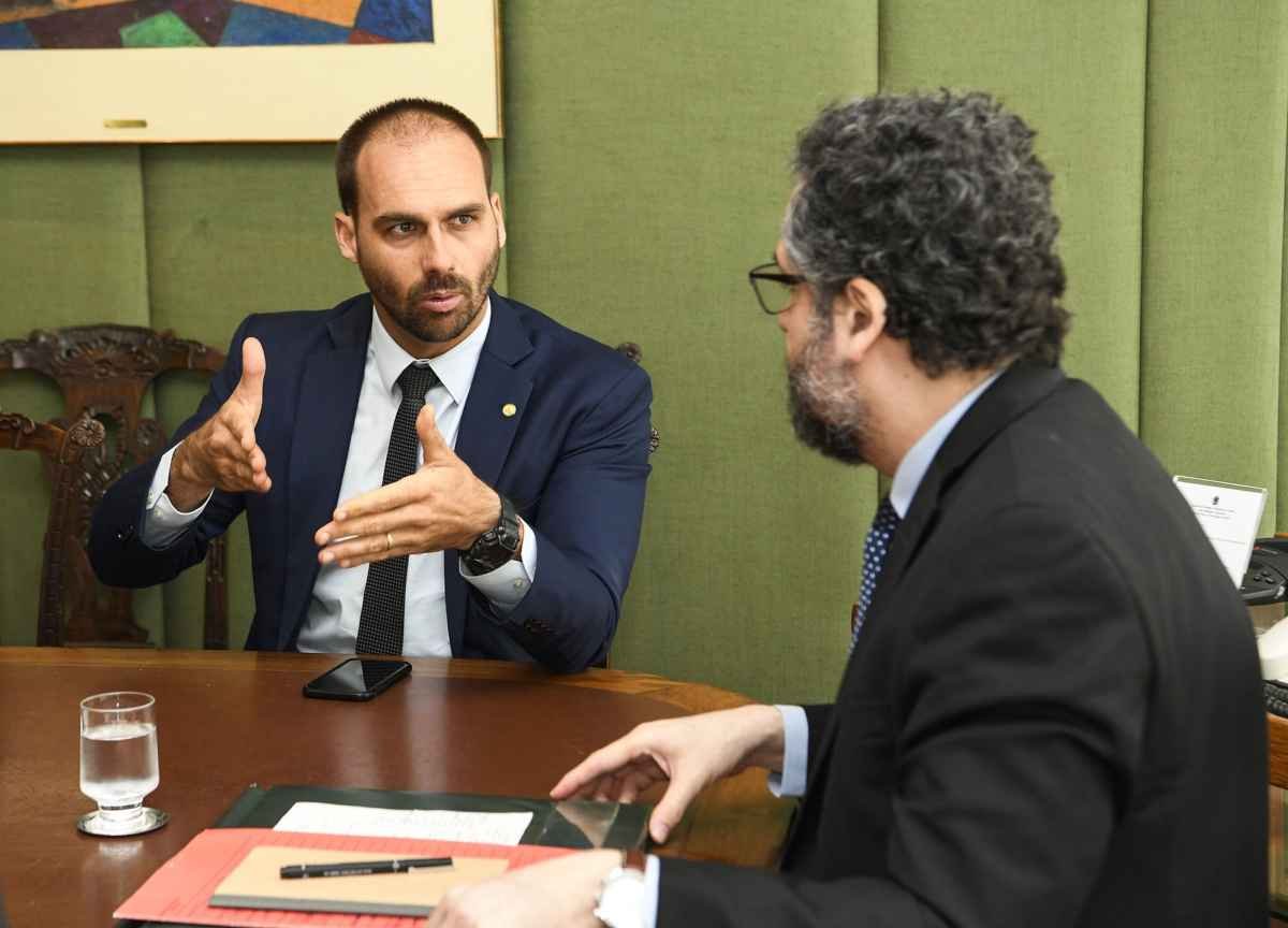 Indicação de Eduardo Bolsonaro para Embaixada nos EUA pode ficar para setembro - ARthur Max/Itamaraty