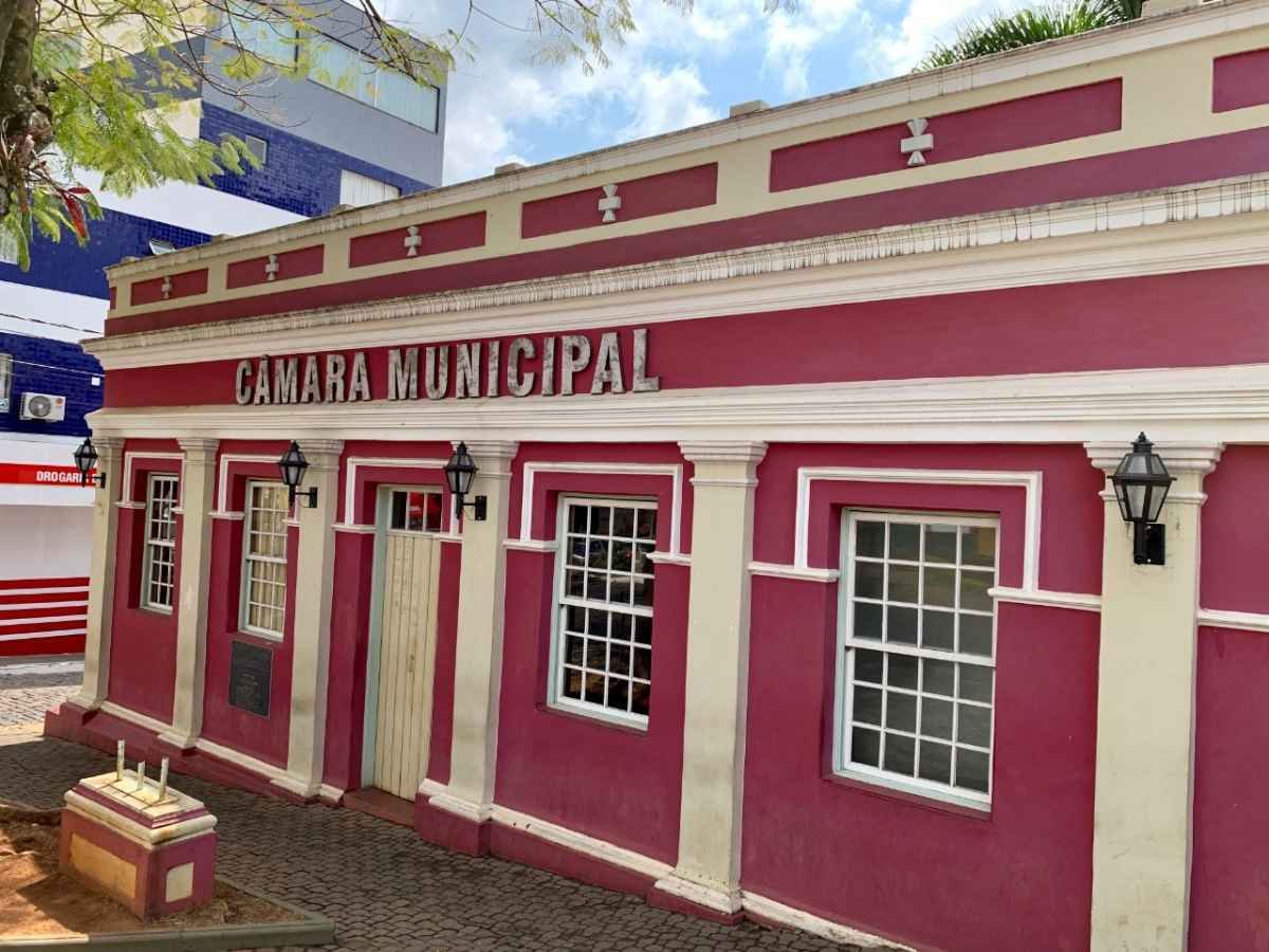 MP investiga gastos de R$ 185 mil em diárias de vereadores  - Amanda Quintiliano/Portal Gerais

