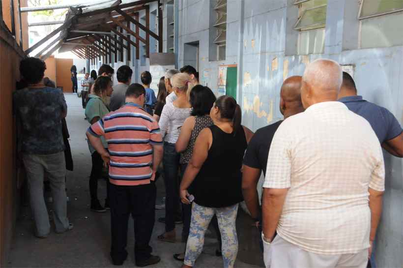Sarampo avança e espera na fila da vacina chega a duas horas em BH - Paulo Filgueiras/EM/D.A Press
