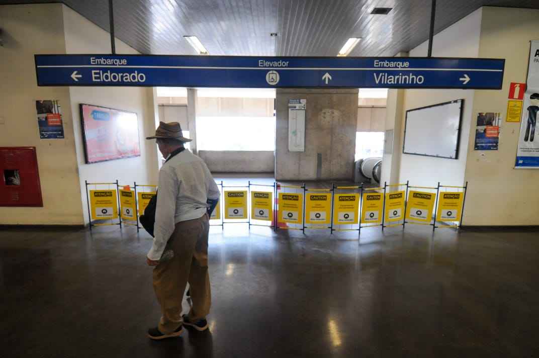Cabos do metrô são roubados e atendimento à população é prejudicado na estação Lagoinha  - Leandro Couri/EM/DA Press