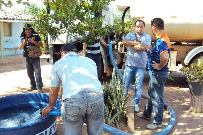 Moradores de cidades mineiras que sofrem com a seca receberão água potável em casa - Defesa Civil/ Divulgação