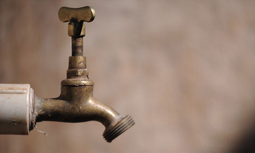 Em pleno calorão, moradores de Neves, BH e Vespasiano têm fornecimento de água suspenso - Pedro França/Agência Senado