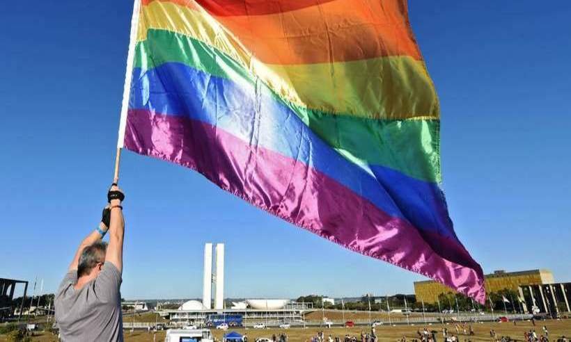 STF manda incluir união homoafetiva em políticas públicas para famílias  - EVARISTO SA /AFP 