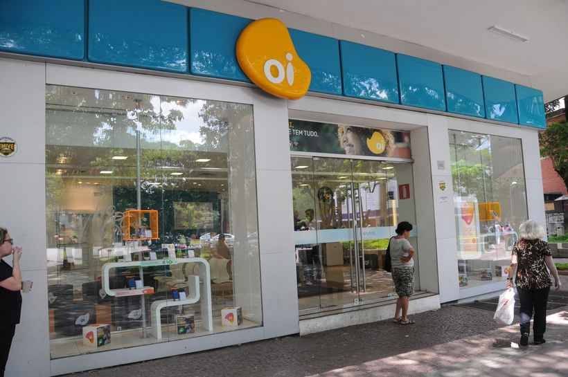 Dona da Vivo, Telefônica tem interesse em rede móvel da Oi - Paulo Filgueiras/EM/D.A Press