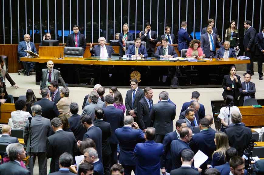 Por que o Brasil precisa manter as contas equilibradas - Pablo Valadares/Camara dos Deputados 13/8/19
