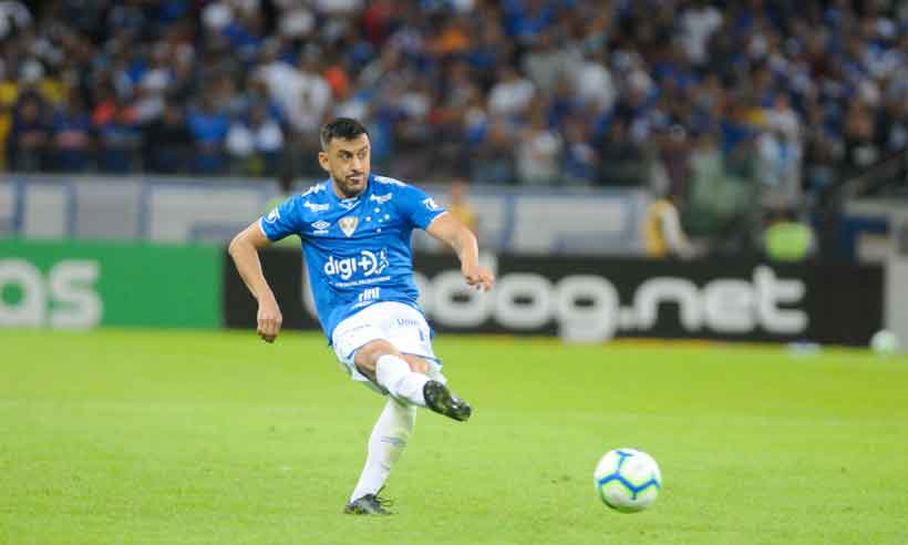Robinho com a 10 pode ser a solução para o Cruzeiro - Alexandre Guzanshe/EM/D.A Press - 5/6/19