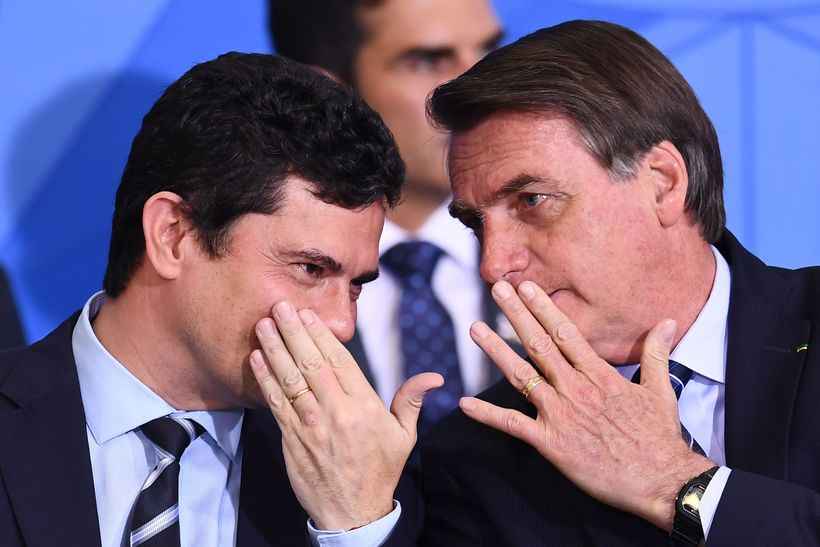 Após operação que mira o líder do governo no Senado, Moro se reúne com Bolsonaro -  / AFP / EVARISTO SA 