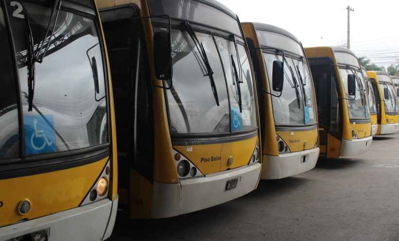 Siderúrgica vai usar sucata de ônibus e de carro-forte na produção do aço - Divulgação JR Diesel