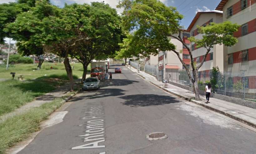 Homem mata companheira com golpes de pé de cabra em BH - Reprodução/Google Street View