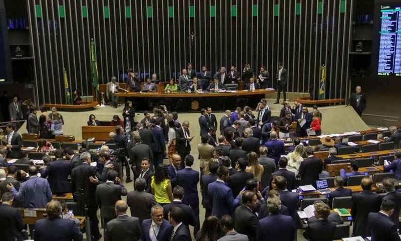 Câmara aprova texto-base de projeto de teto de gastos para eleições municipais - Fabio Rodrigues Pozzebom/Agência Brasil
