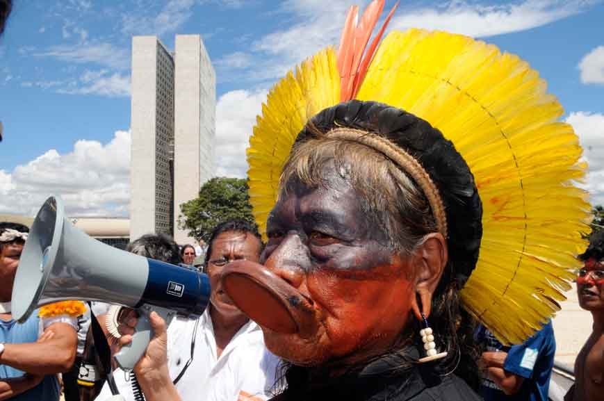 Bolsonaro solta palavrão e ataca o cacique Raoni - CADU GOMES/CB/D.A.PRESS