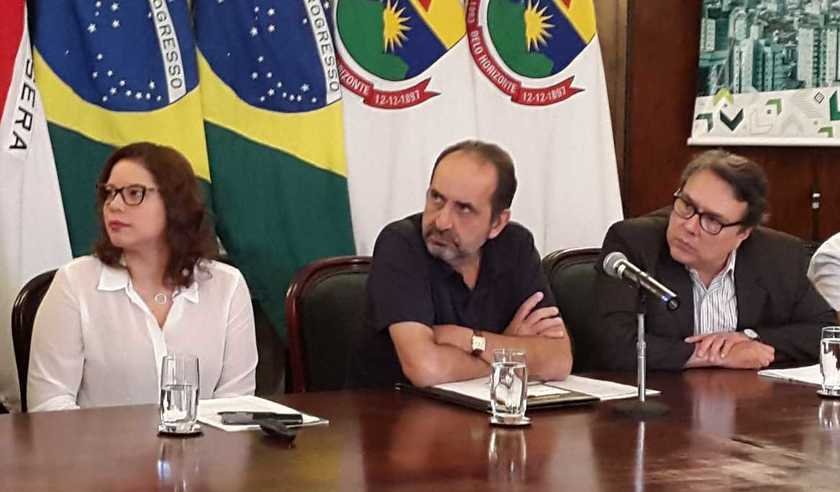 Kalil anuncia selo para empresas gerarem emprego para população de rua 