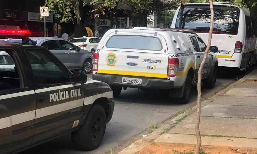 Combate aos flanelinhas: 12 profissionais ilegais são encaminhados à delegacia - Guarda Municipal/Divulgação