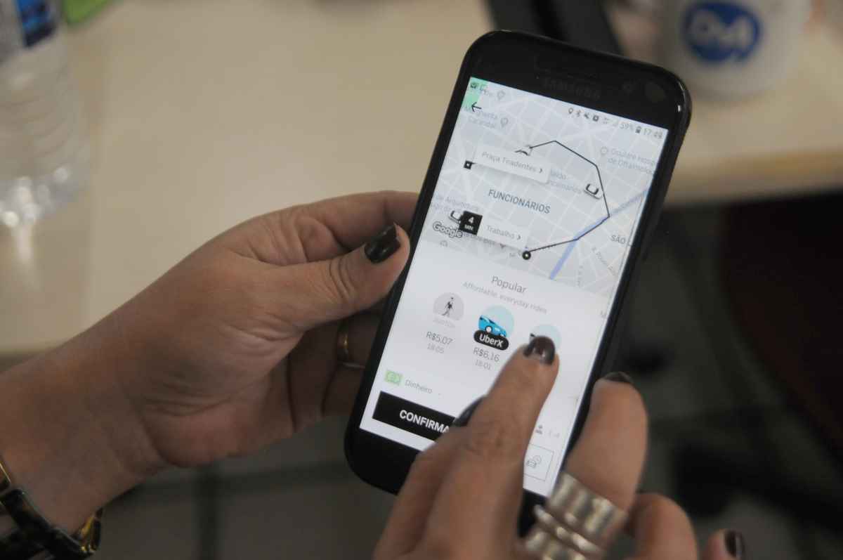 Uber lança aplicativo de empregos temporários; veja como funciona - Tulio Santos / EM / D.A Press