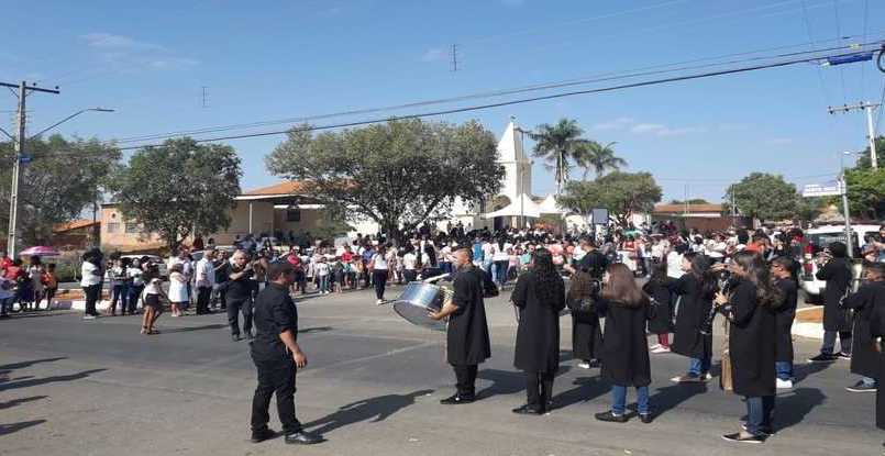 Missa lembra dois anos da tragédia em creche de Janaúba - Rodrigo Neves/DPMG